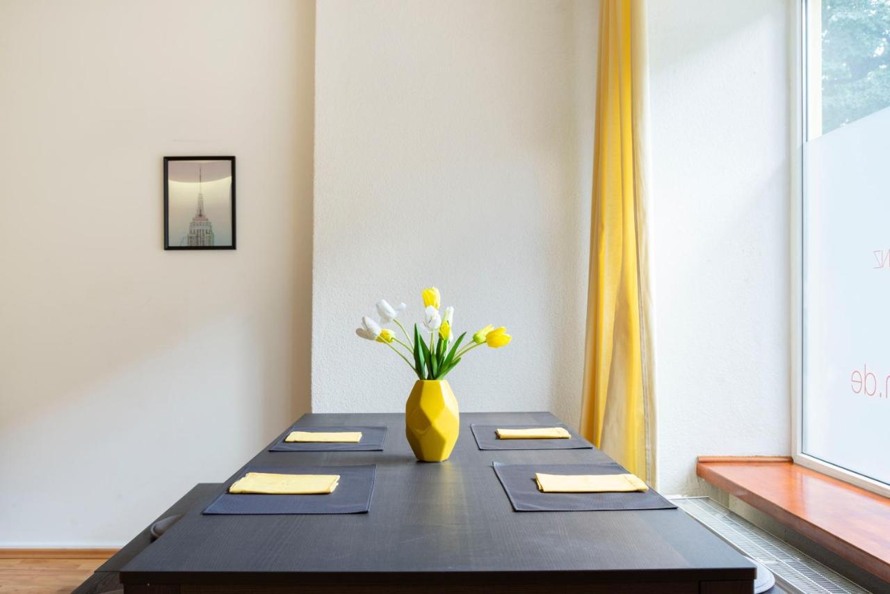 Cosy 2 Bedroom Apartment For 8 In Berlin Neukolln Ngoại thất bức ảnh